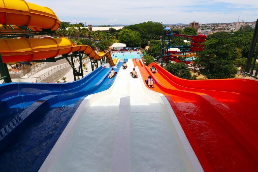 Spazzio Diroma Com Piscina 24 E Acesso Todos Os Dias No Diroma Acqua Park , Splash E Slide Apartment